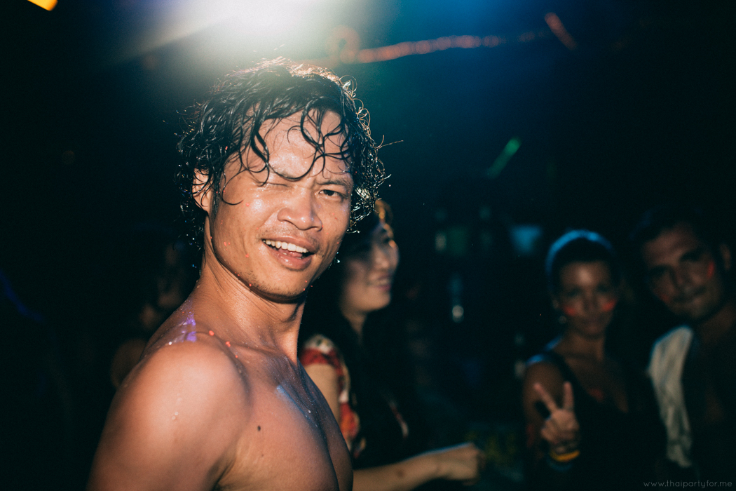Full Moon Party August 2014 Photo 09. Fireman