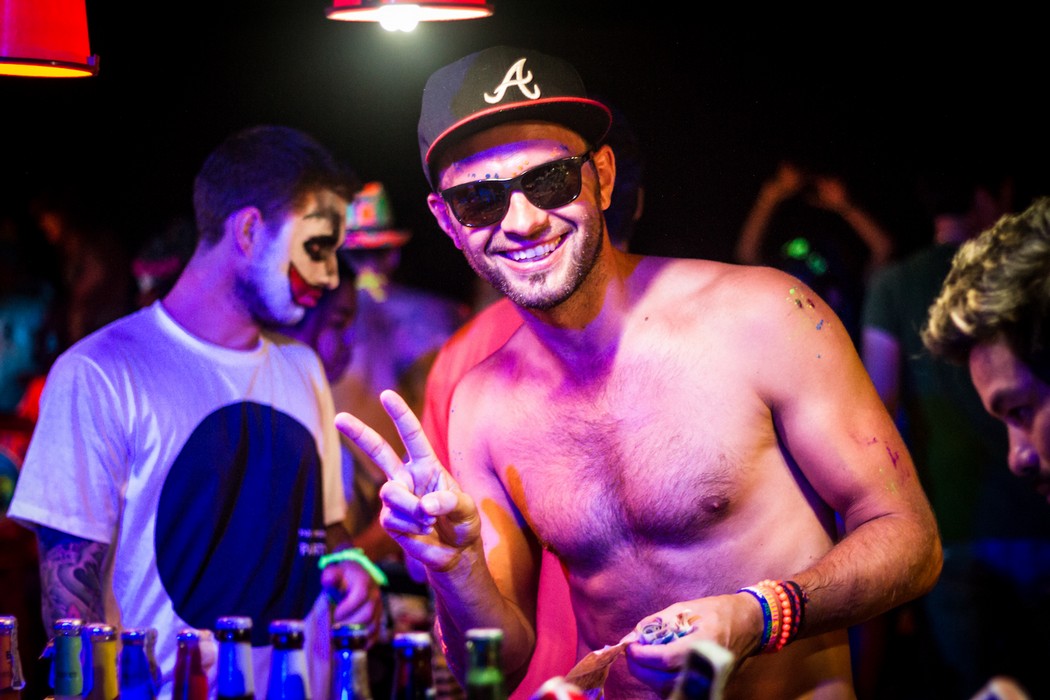 Full Moon Party 8 October 2014 Photo 15. Guy smiling.